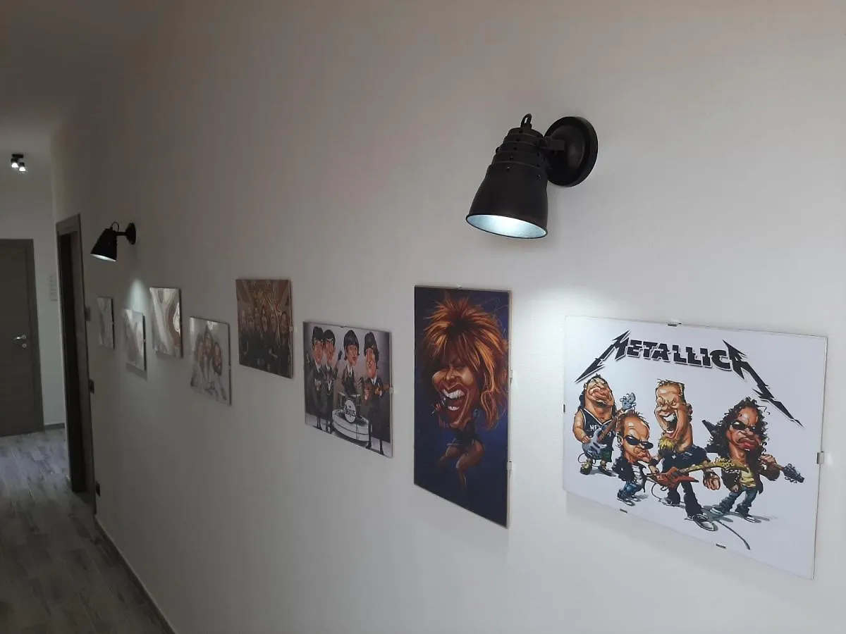 The Home Of Music Stars Catania Holiday home